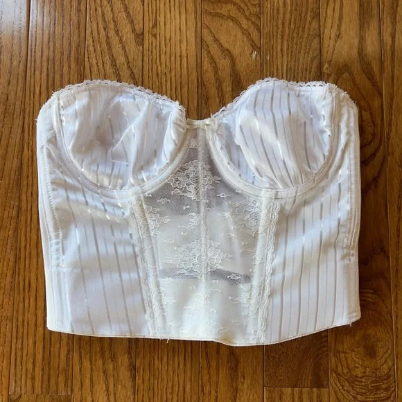 2 Vintage Bustier Corsets - Picture 4 of 10